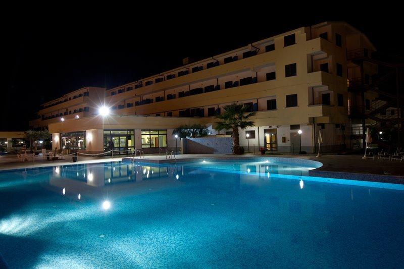Club Esse Costa Dello Jonio Hotel Mandatoriccio Marina Exterior foto